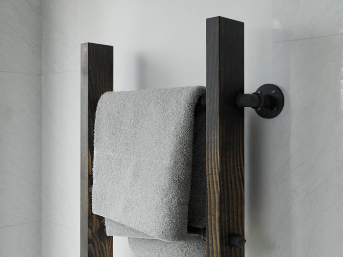 Wall mounted towel & blanket ladder